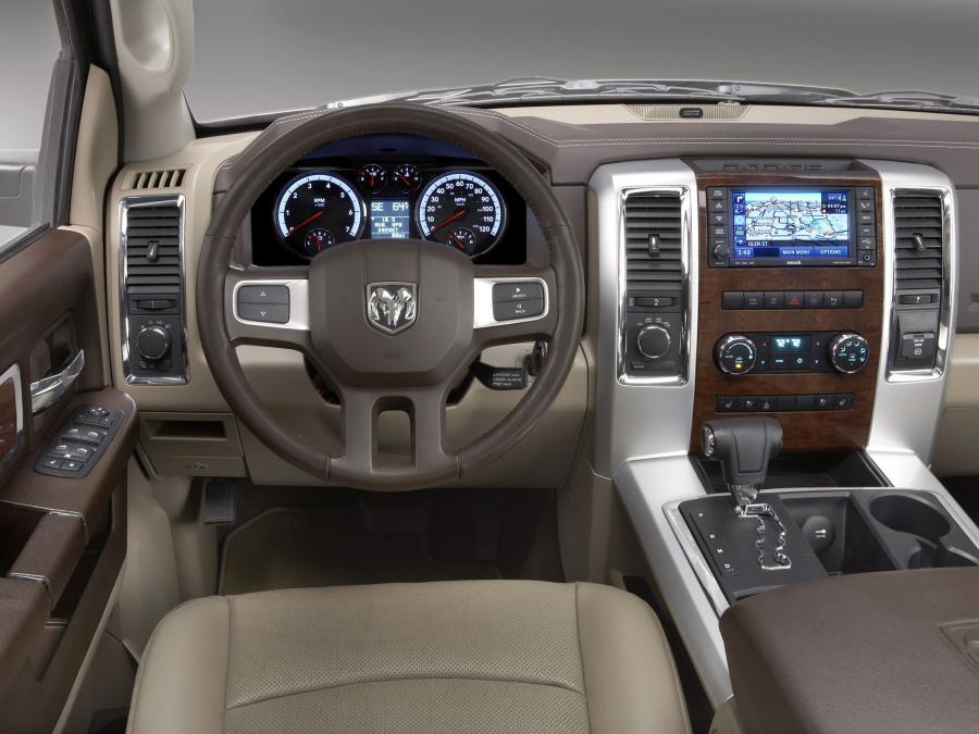  Dodge Ram 1500 Laramie Crew Cab 2008 года  (фото 29 из 30)